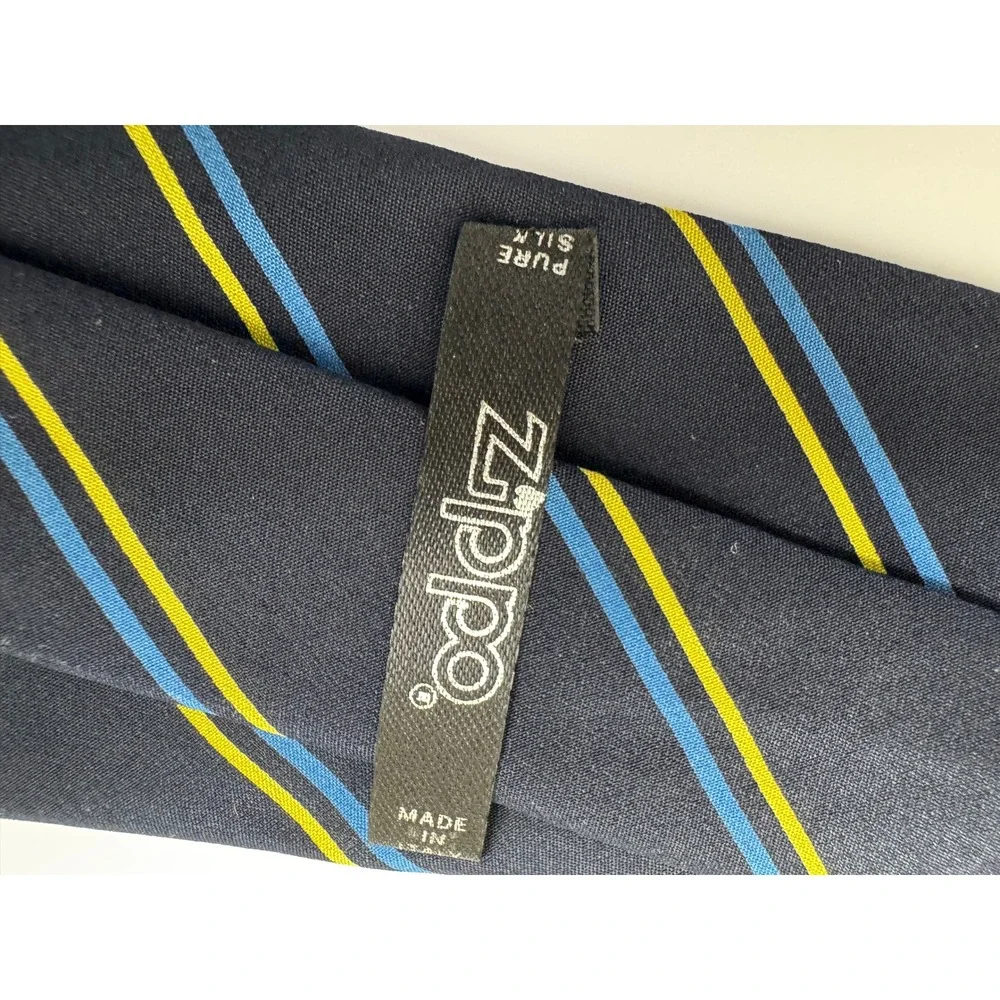 Vintage Zippo Navy Blue‎ Striped Silk Neck Tie Mens Made in Italy
